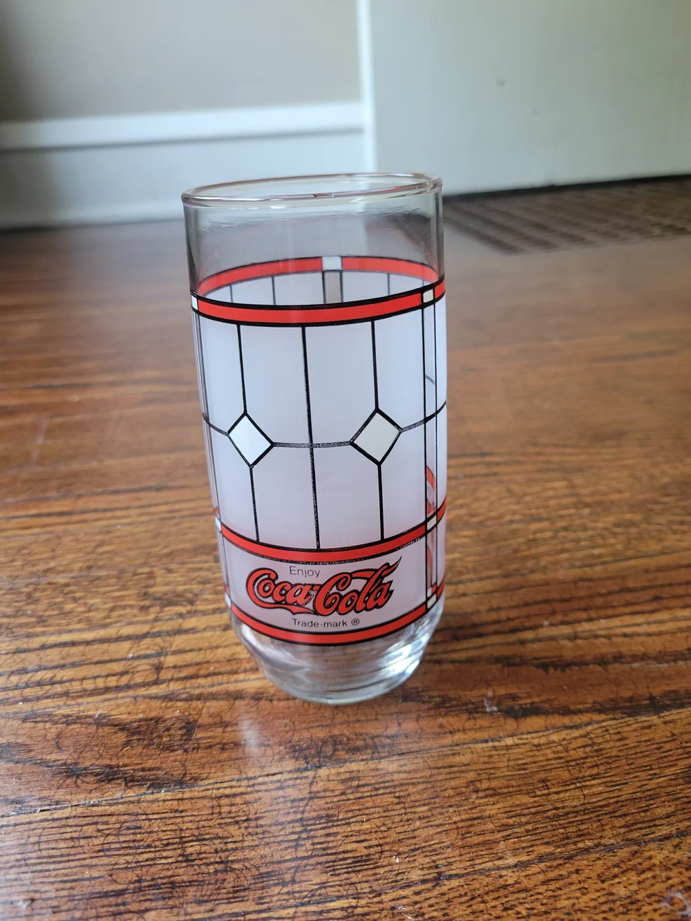 Coca-Cola Vintage Pizza Hut Frosted Tiffany Style Stained Glass 16oz